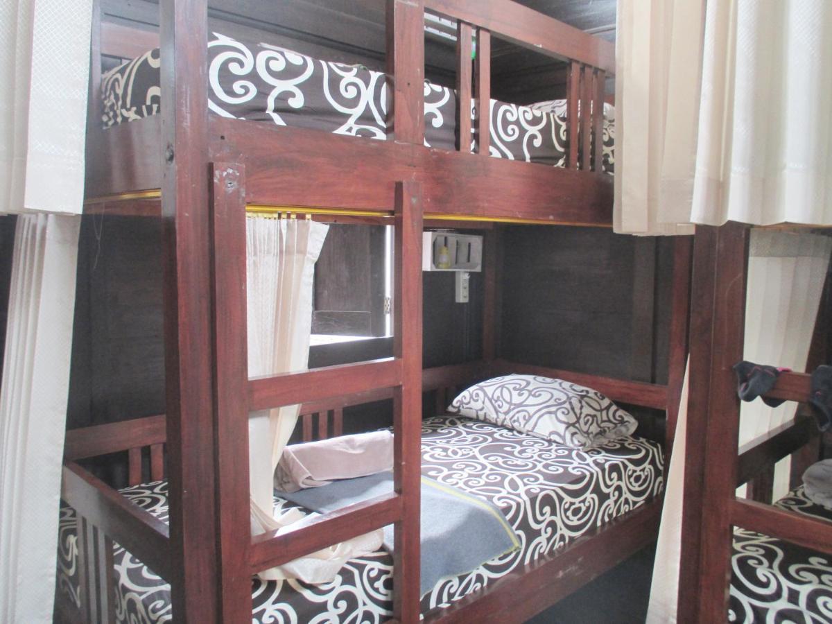 Green Paddy Hostel & Villa Убуд Екстериор снимка