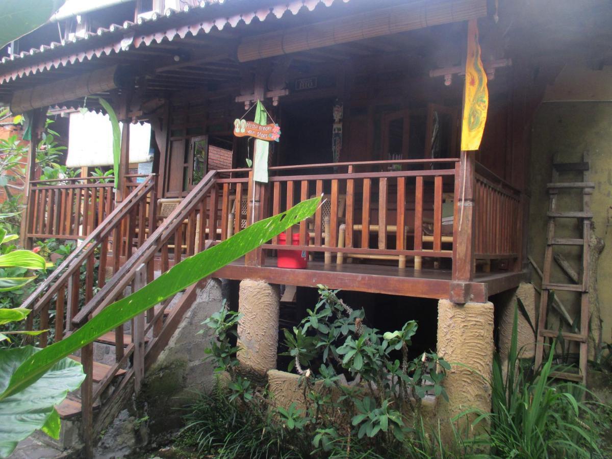 Green Paddy Hostel & Villa Убуд Екстериор снимка