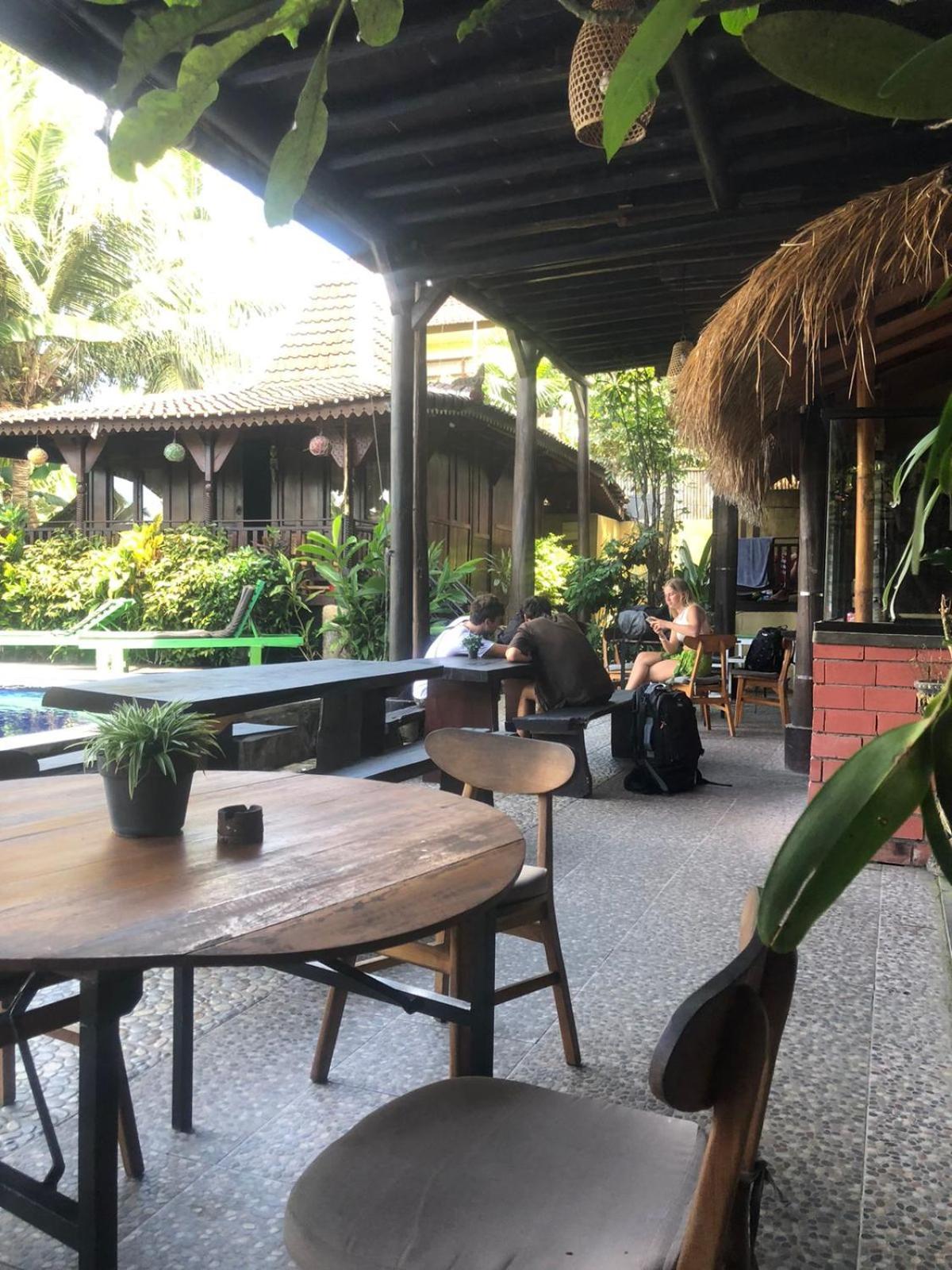 Green Paddy Hostel & Villa Убуд Екстериор снимка